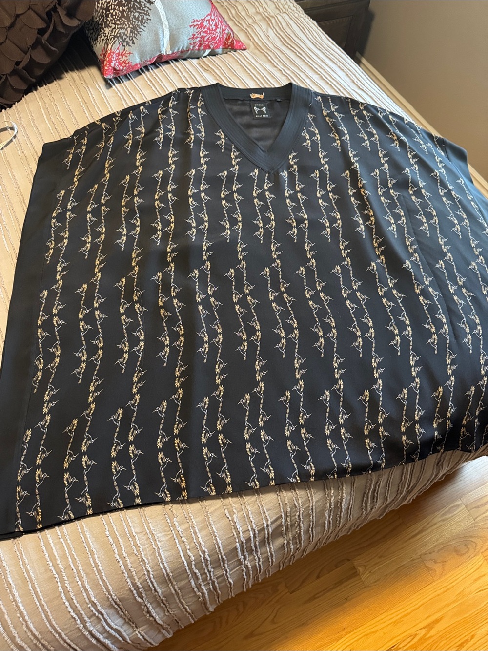 Designed Billy Reid Black V-Neck Dress with Gibson Hummingbird Print - Picture 6 of 11
